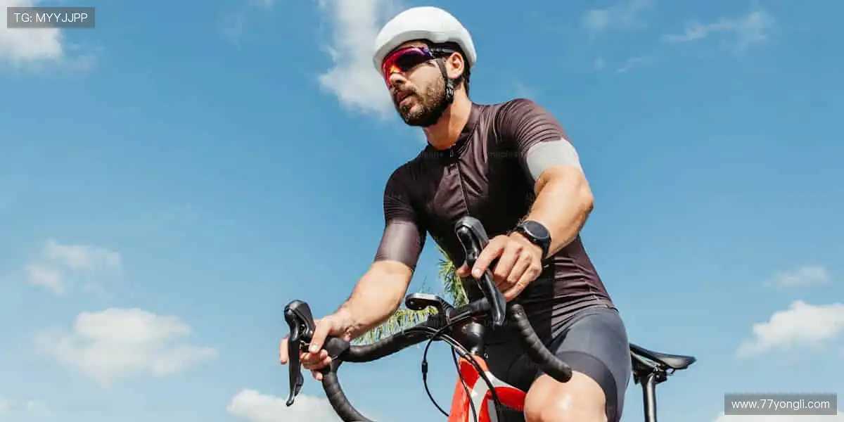 📱 实时比分、精彩回放，